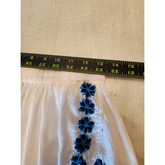 RAGA White Embroidered Shorts Women SZ Large - Picture 8 of 10